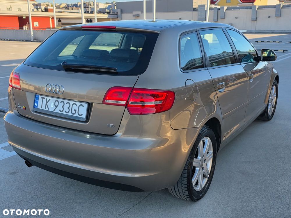 Audi A3 Sportback 1.6 S line Sportpaket (plus) - 7