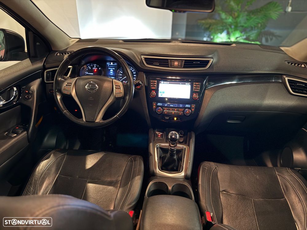Nissan Qashqai 1.5 dCi TEKNA+ - 41