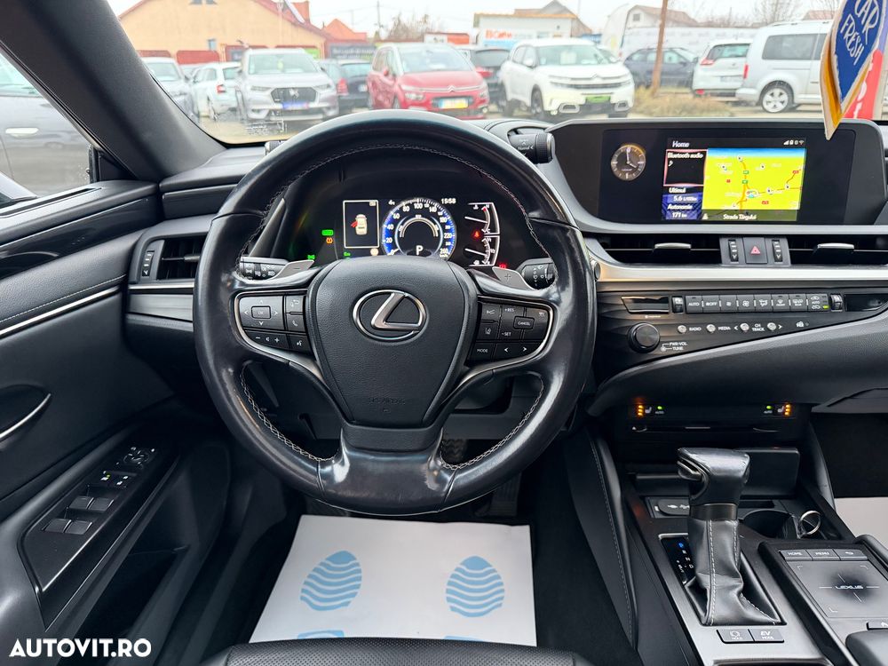Lexus Seria ES 300h Executive Line - 34