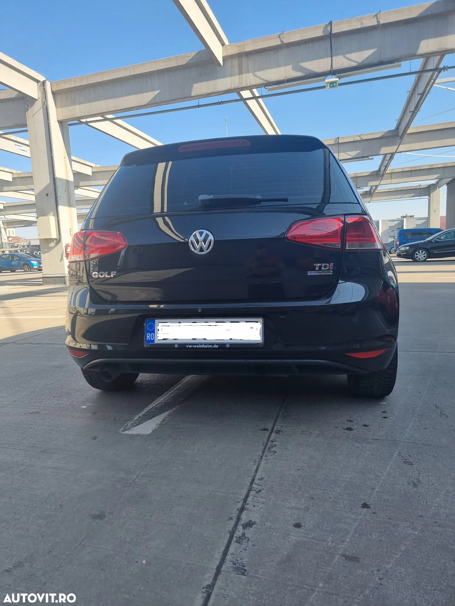 Volkswagen Golf 1.6 TDI DPF BMT Highline - 8