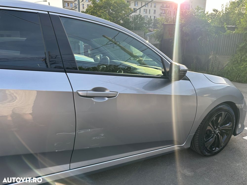 Honda Civic 1.0 VTEC Turbo CVT Elegance - 15