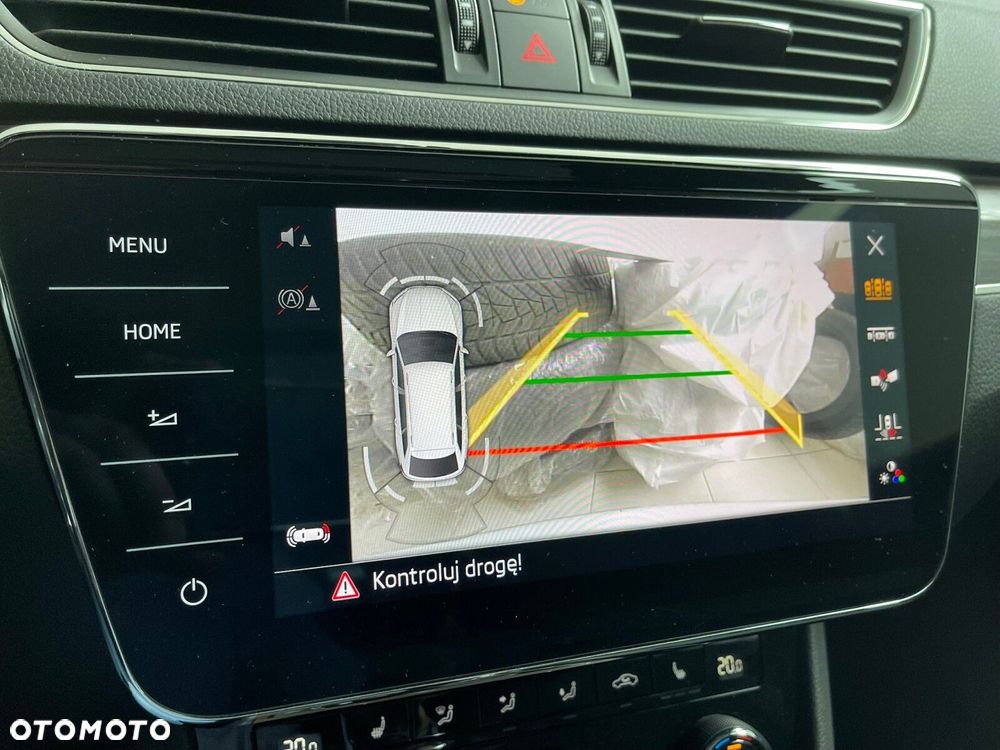 Skoda Superb 2.0 TDI SCR 4x4 Scout DSG - 17