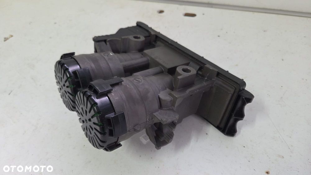 Zawór EBS modulator Man tgx tgs tg3 81521066088 - 4