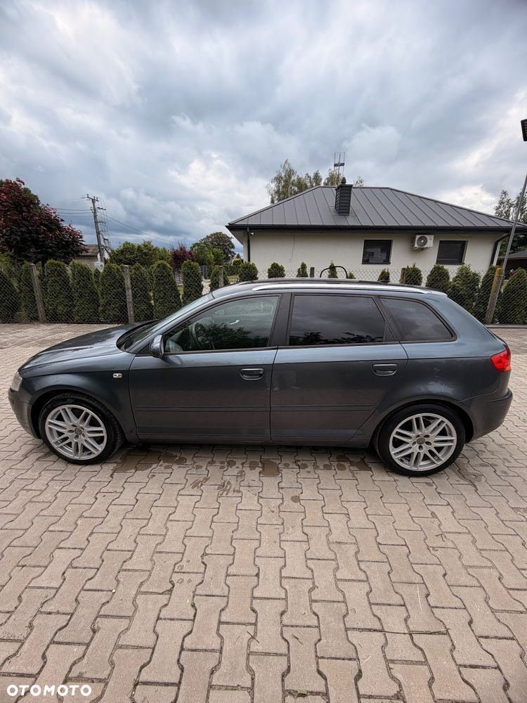 Audi A3 Sportback 2.0 TDI DPF Ambition - 4