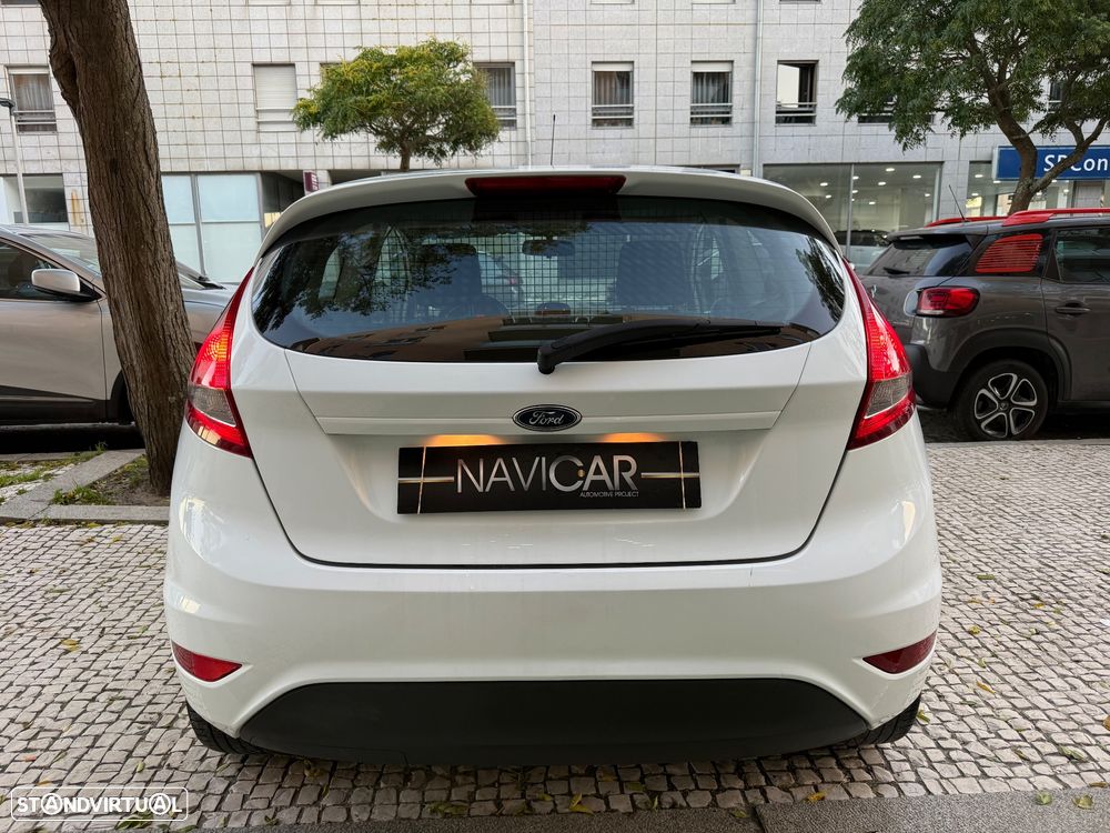 Ford Fiesta 1.4 TDCI Ambiente - 6