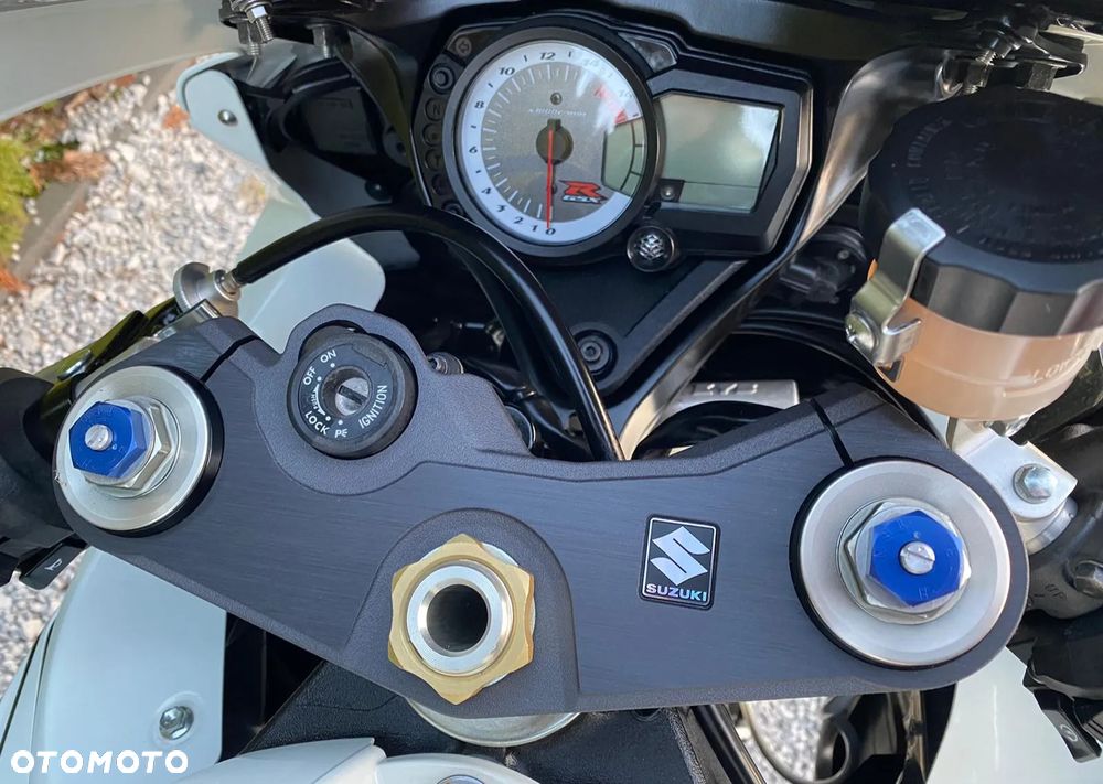 Suzuki GSX-R - 28