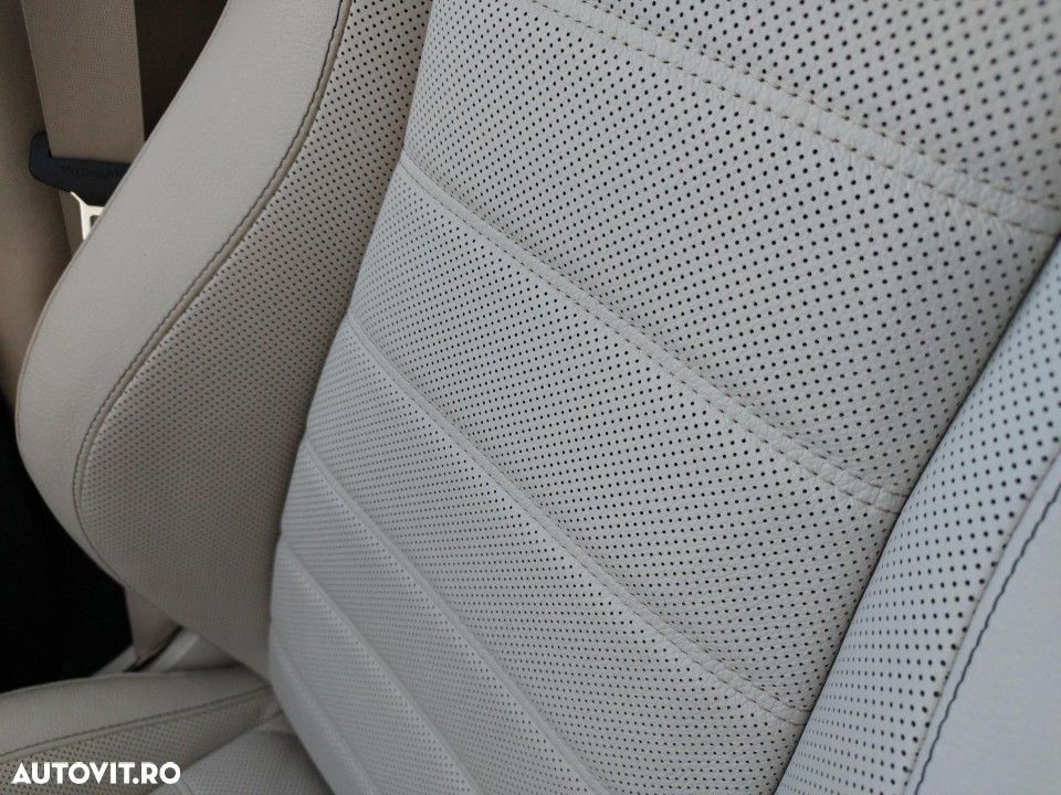 Mercedes-Benz GLS - 22