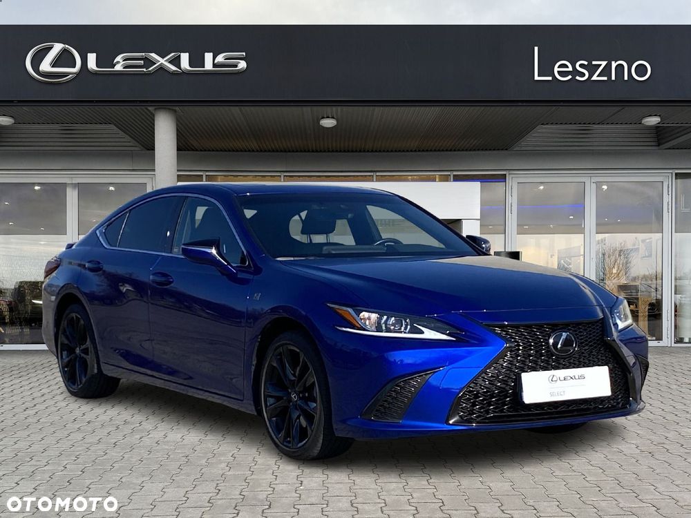 Lexus ES 300h F Sport Design - 5