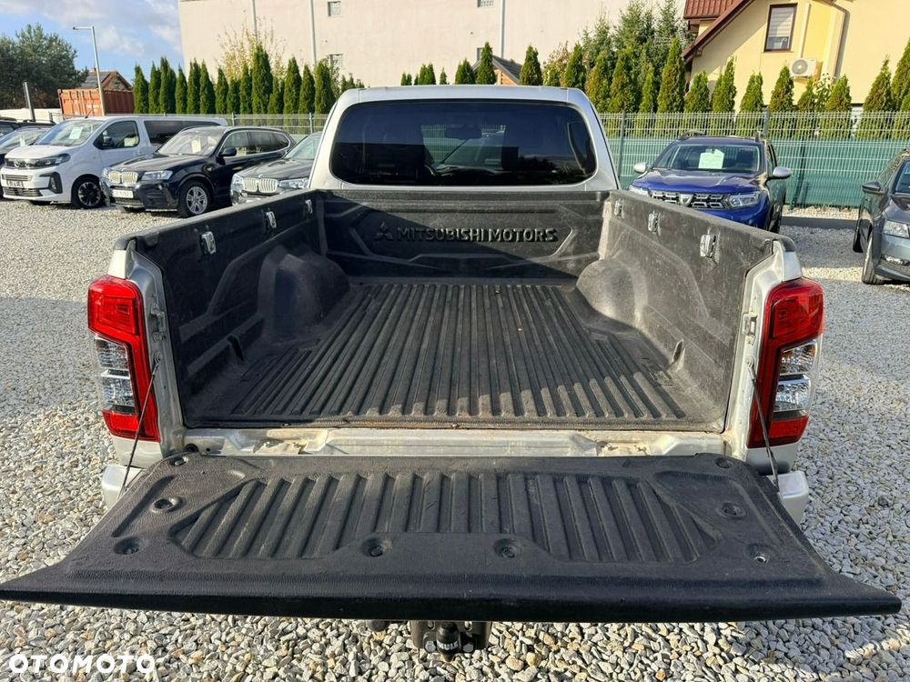 Mitsubishi L200 Pick Up 4x4 S&S Double Cab Plus - 38