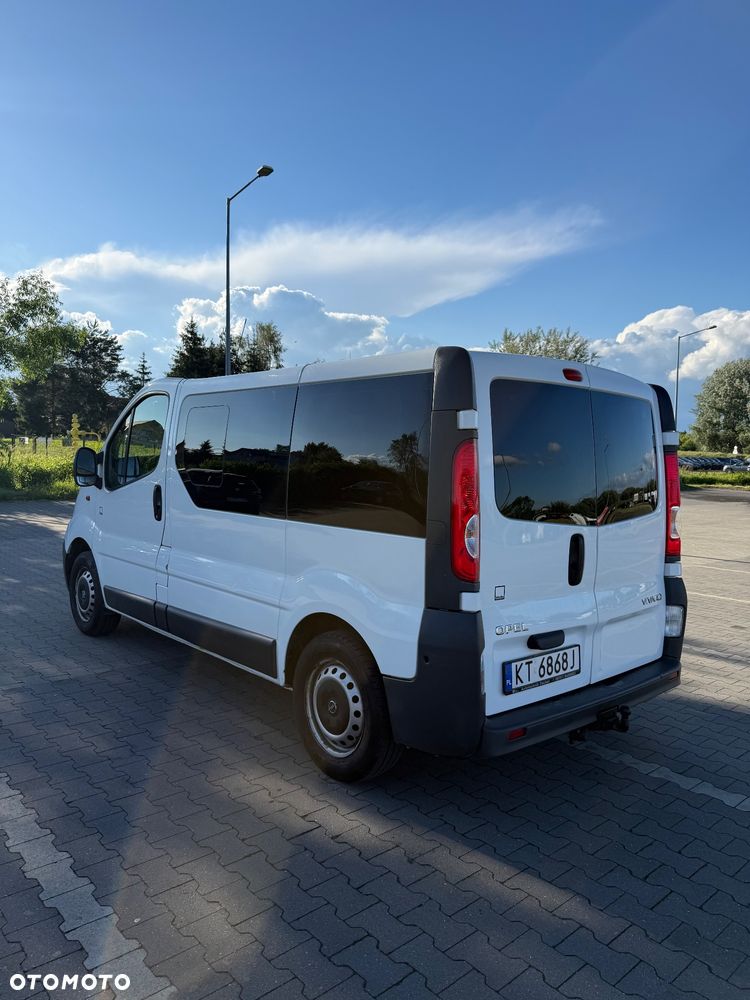 Opel Vivaro - 3
