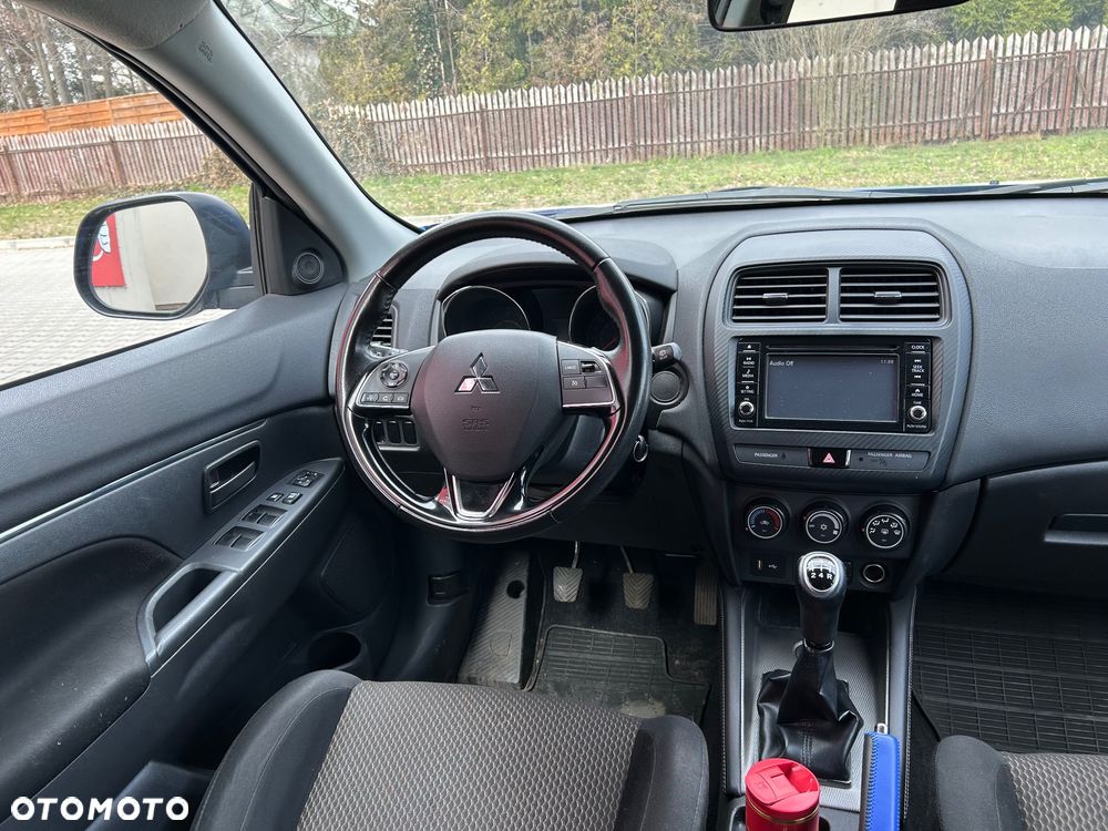 Mitsubishi ASX 2.0 Invite - 16