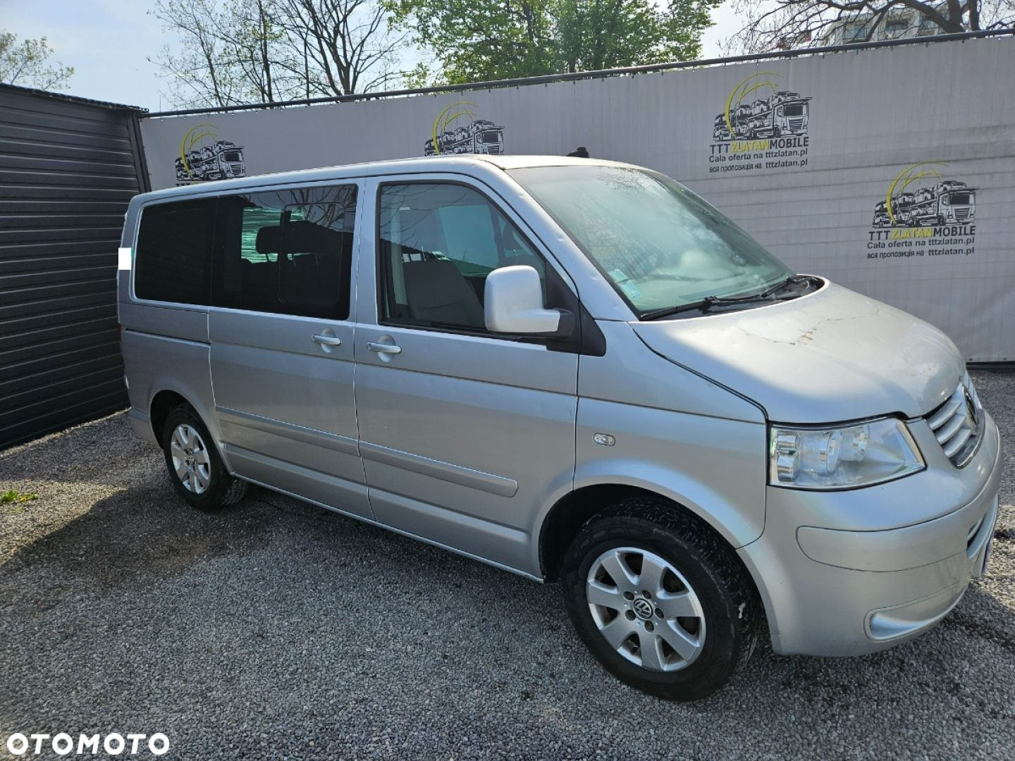 Volkswagen Multivan - 9