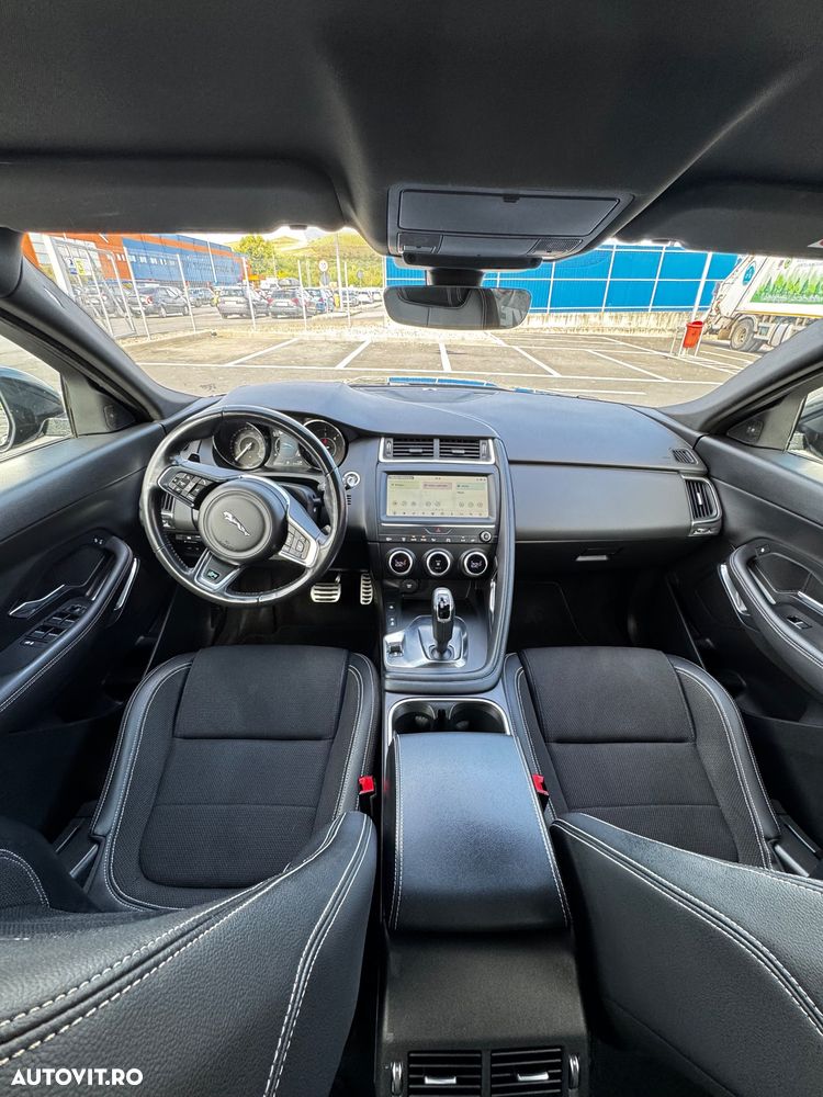 Jaguar E-Pace D180 AWD R-Dynamic S - 16