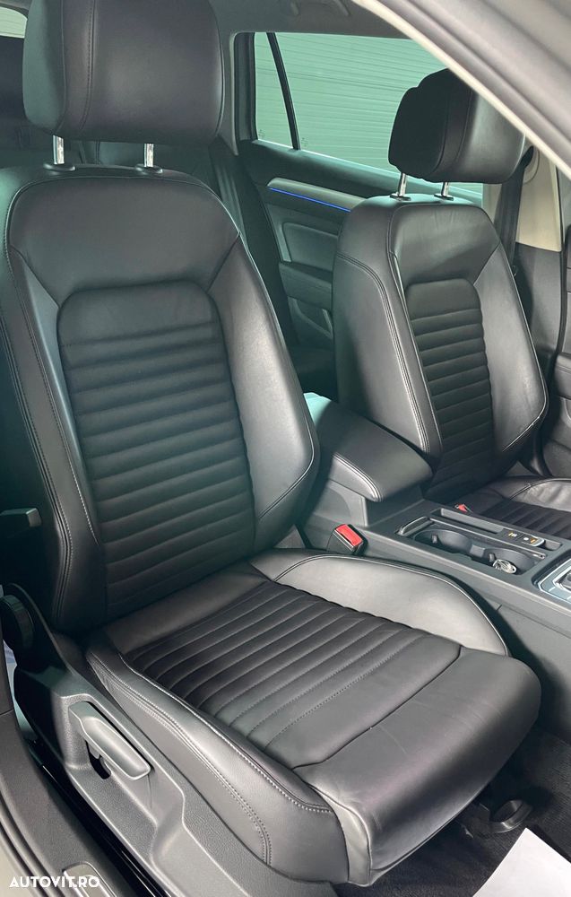 Volkswagen Passat - 11