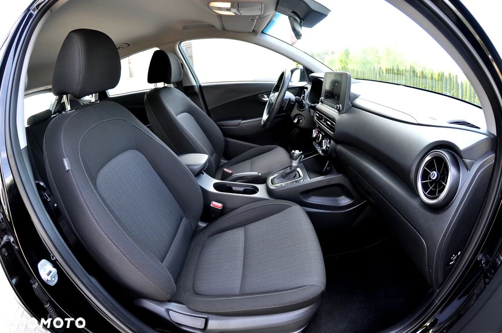 Hyundai Kona - 31