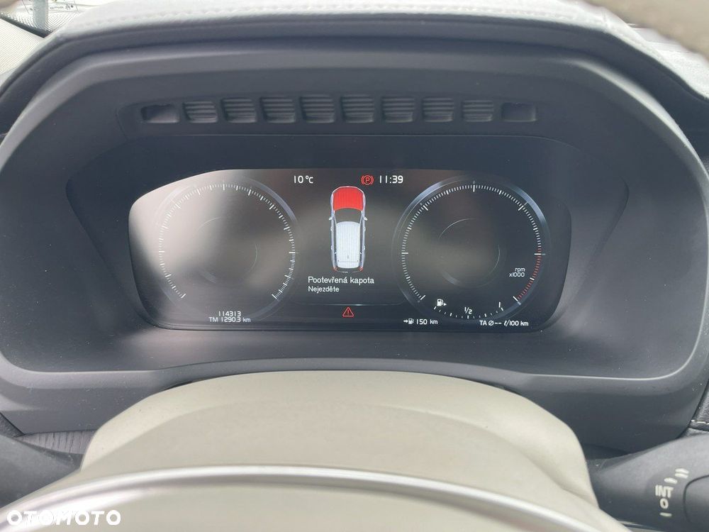 Volvo XC 90 B5 D AWD Geartronic Inscription - 11