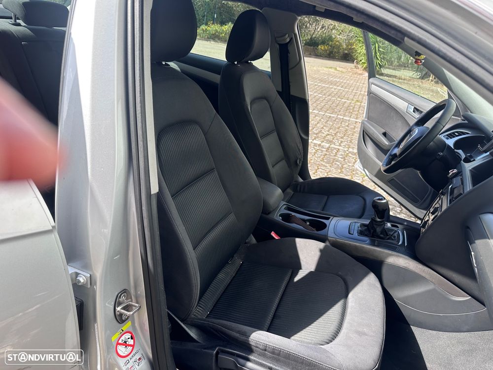 Audi A4 2.0 TDI - 11