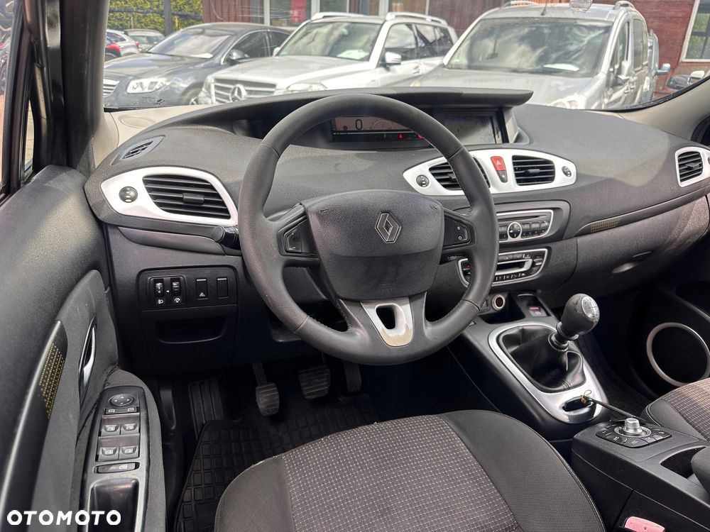 Renault Scenic 1.9 dCi FAP Exception - 13