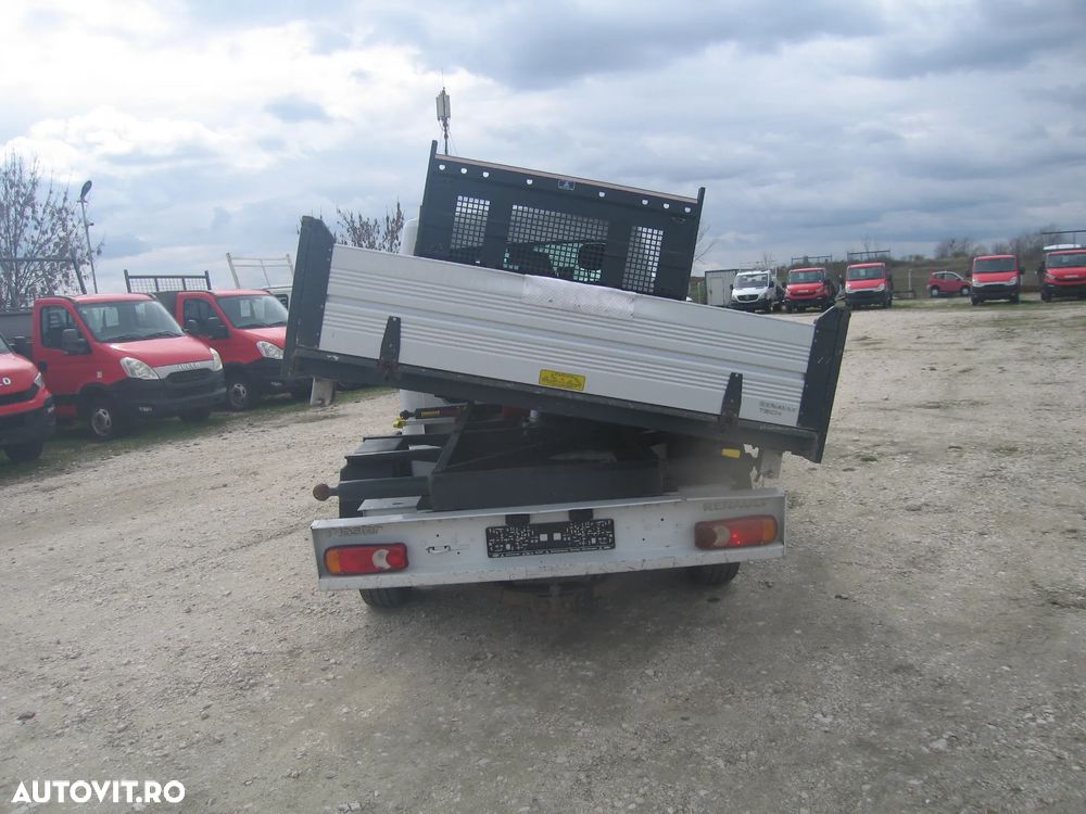 Renault MASTER , 3 LOC. BASCULABILA 3  PARTI , CLIMA . NAVIGATIE . - 5