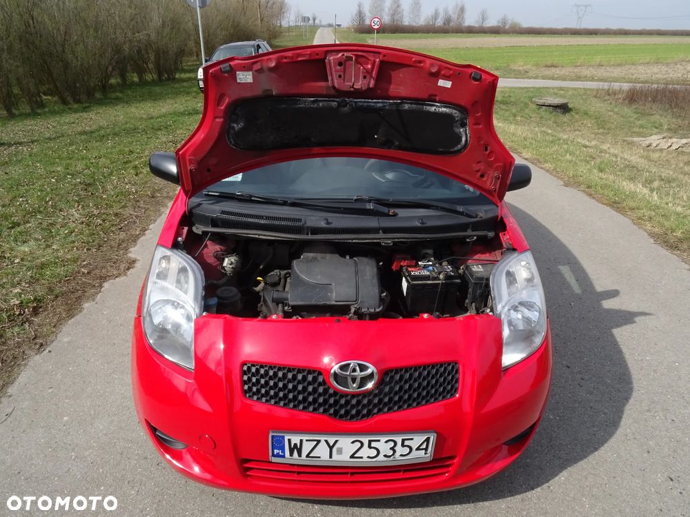 Toyota Yaris 1.0 Luna A/C - 9