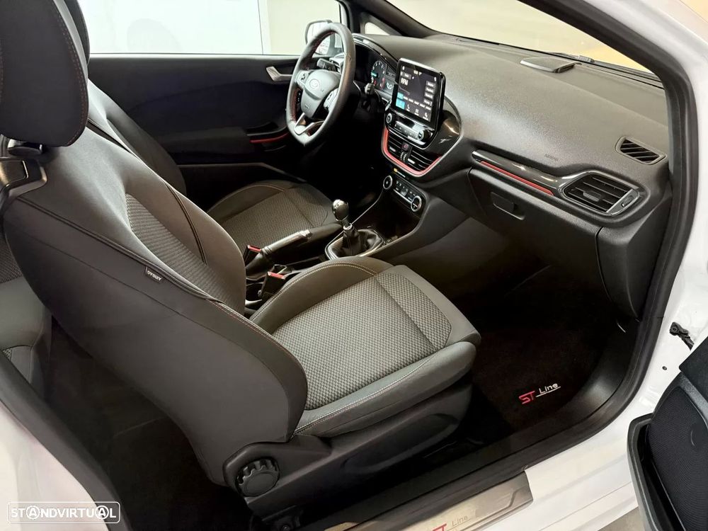 Ford Fiesta 1.0 T EcoBoost STLine - 31