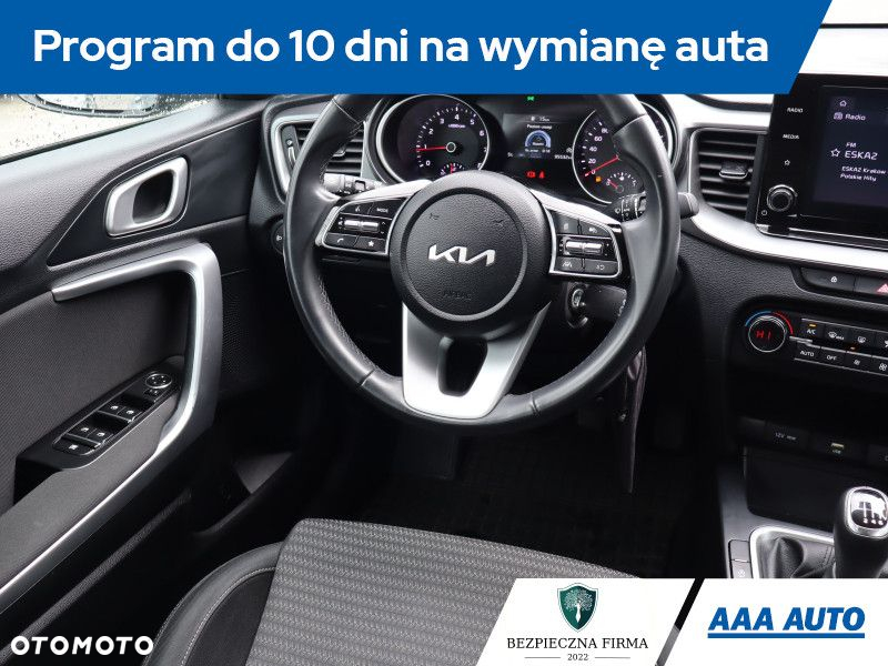 Kia Ceed - 8