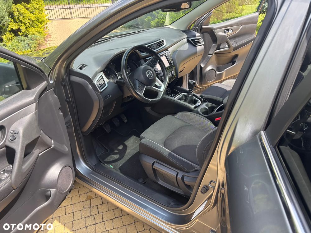 Nissan Qashqai 1.2 DIG-T N-Connecta EU6 - 7