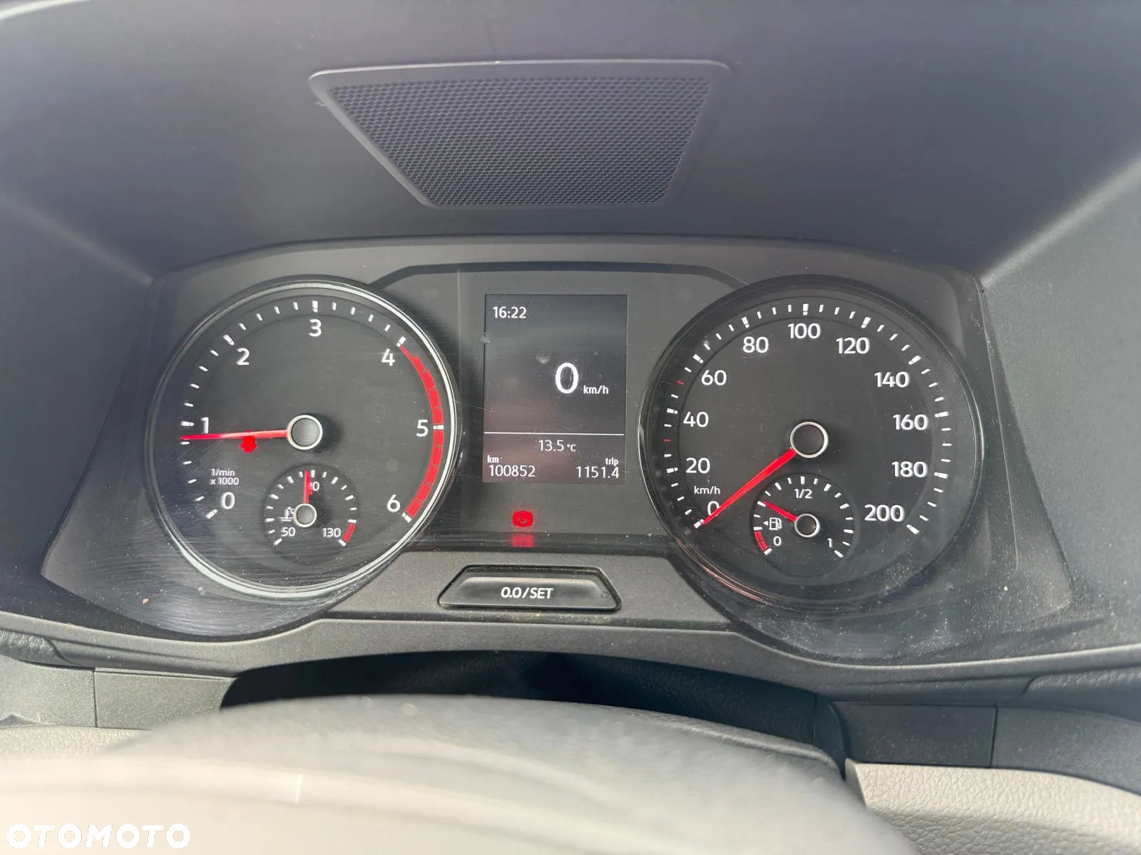 Volkswagen Crafter - 12
