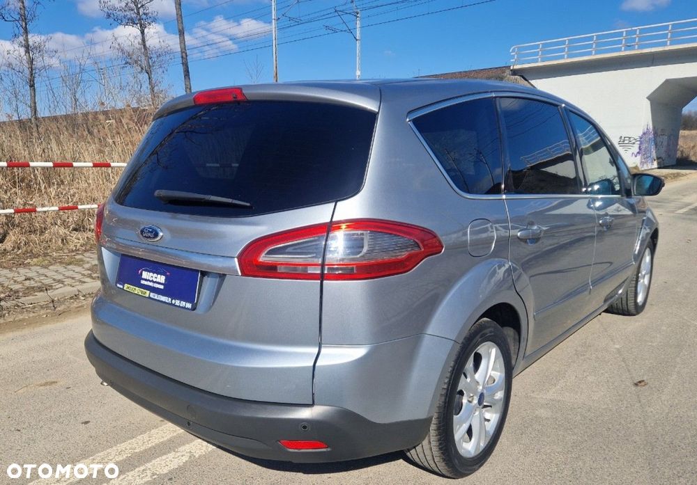 Ford S-Max 2.0 TDCi DPF Titanium - 8