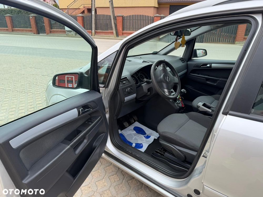 Opel Zafira 1.8 Elegance - 13