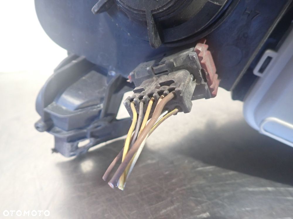 LAMPA LEWA PRZEDNIA OPEL CORSA C - 3