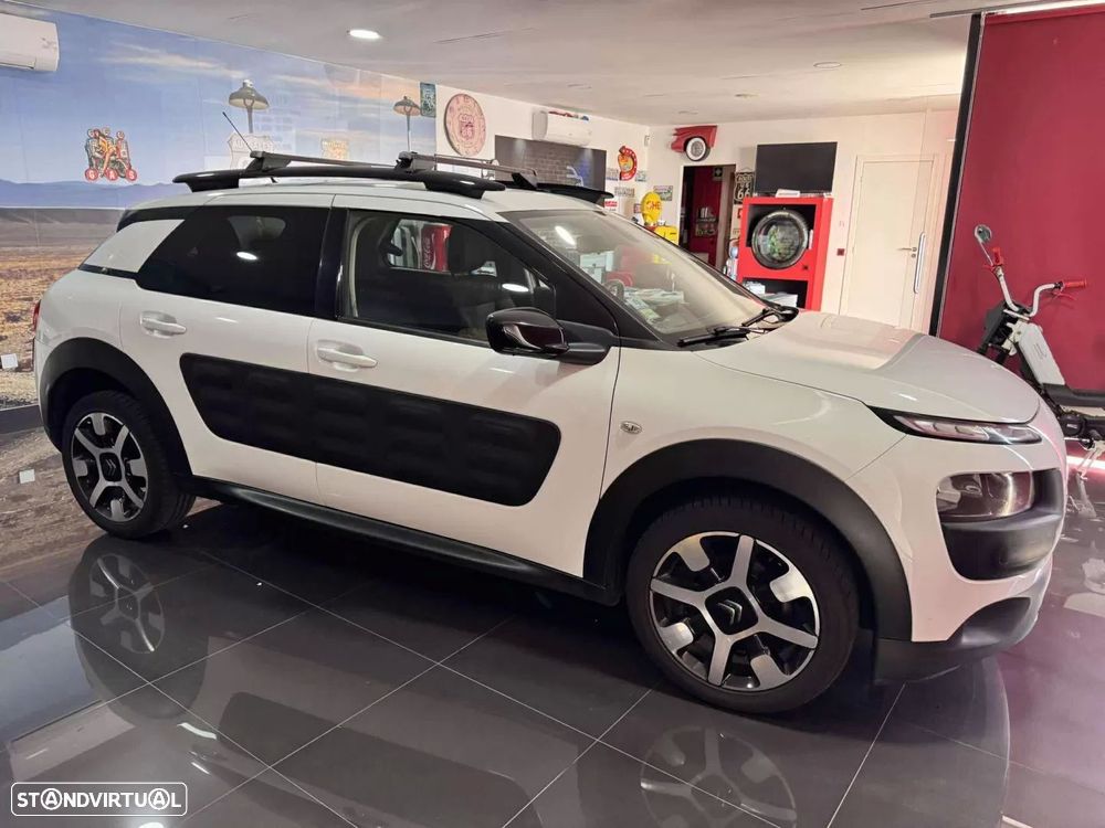 Citroën C4 Cactus 1.6 e-HDi Feel J17 ETG6 - 4