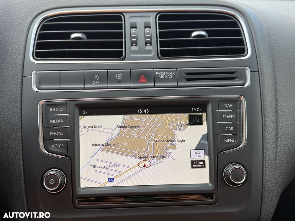 Volkswagen Polo 1.4 TDI (Blue Motion Technology) Highline - 10