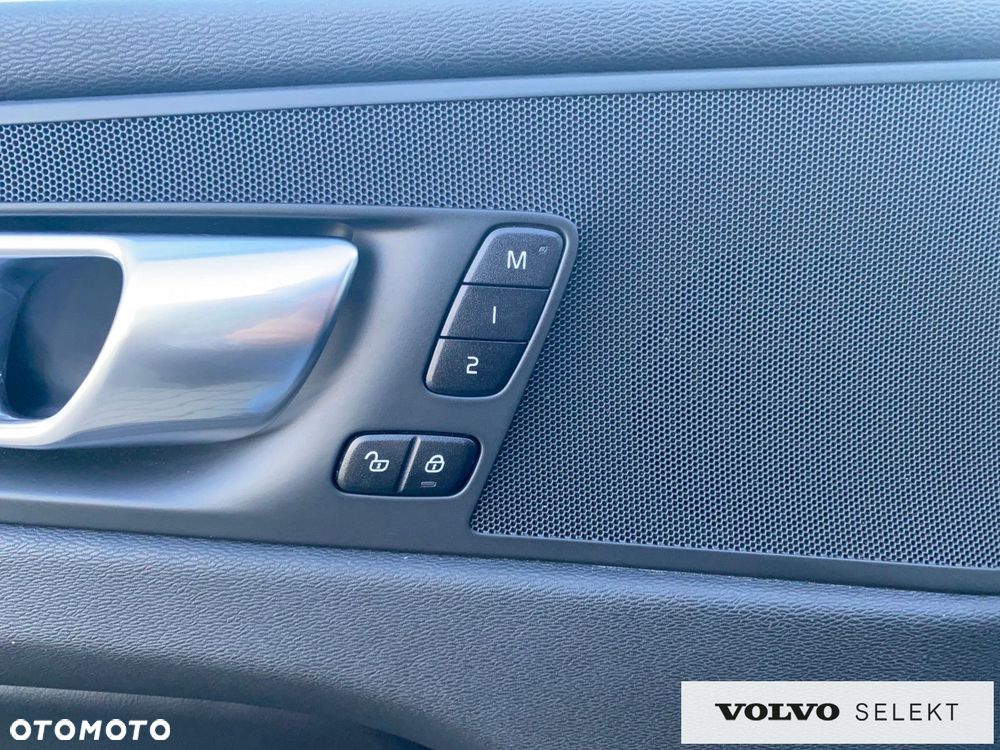 Volvo XC 60 - 20