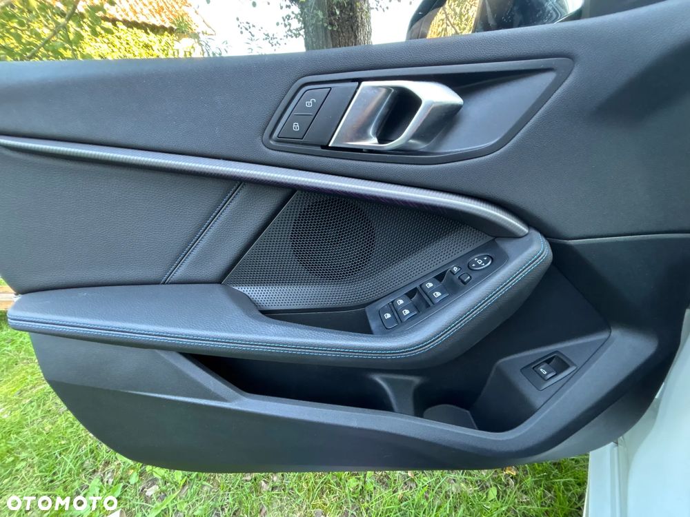BMW Seria 1 118i Sport Line - 29