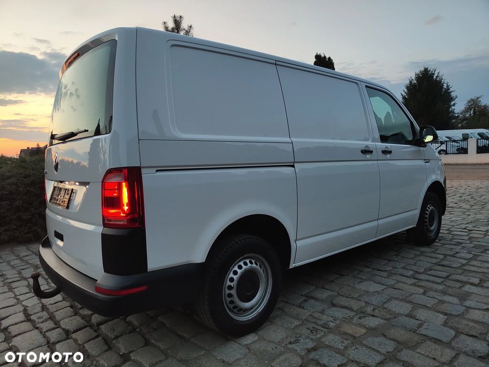 Volkswagen Transporter T6 L1H1 2.0 TDI 150 kM - 1