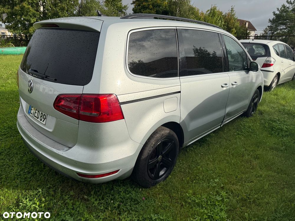 Volkswagen Sharan 2.0 TDI DSG BlueMotion Technology Comfortline - 6