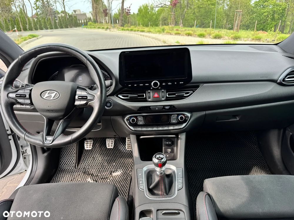 Hyundai i30 1.5 T-GDI 48V-Hybrid N-Line - 14