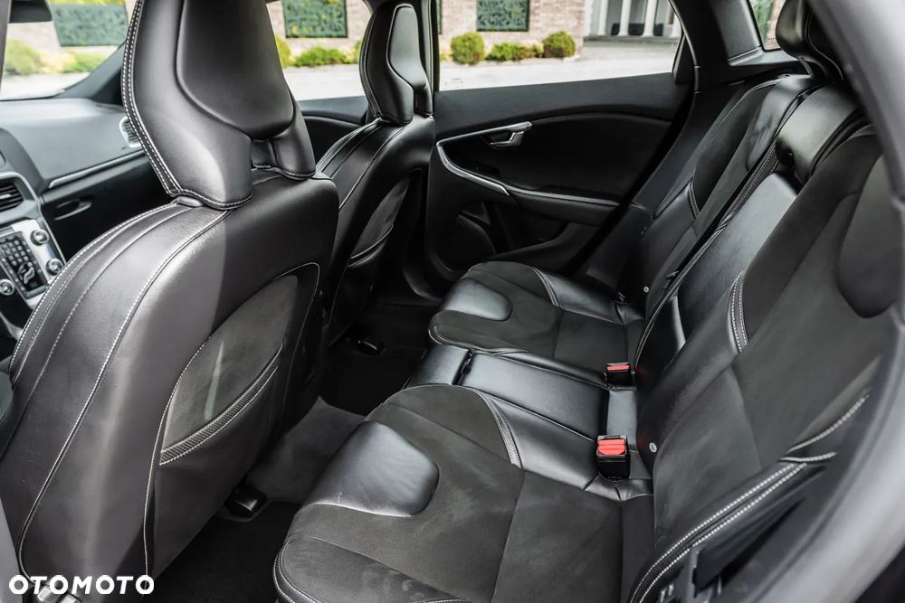 Volvo V40 D2 RDesign - 17