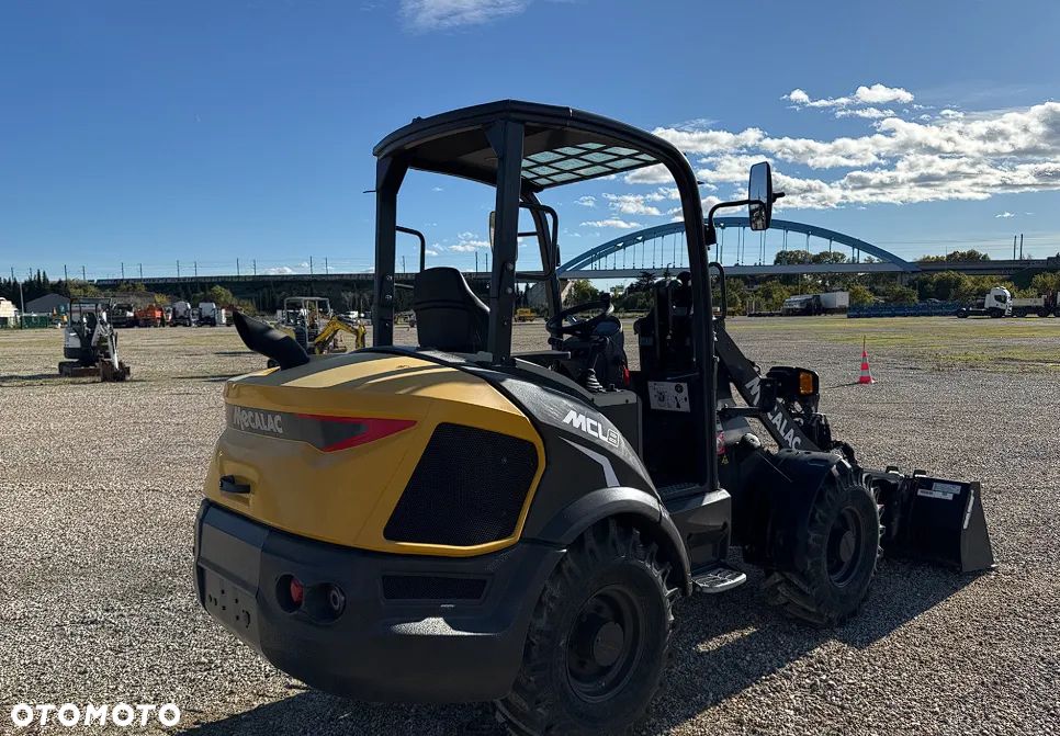 Mecalac MCL8 - 3