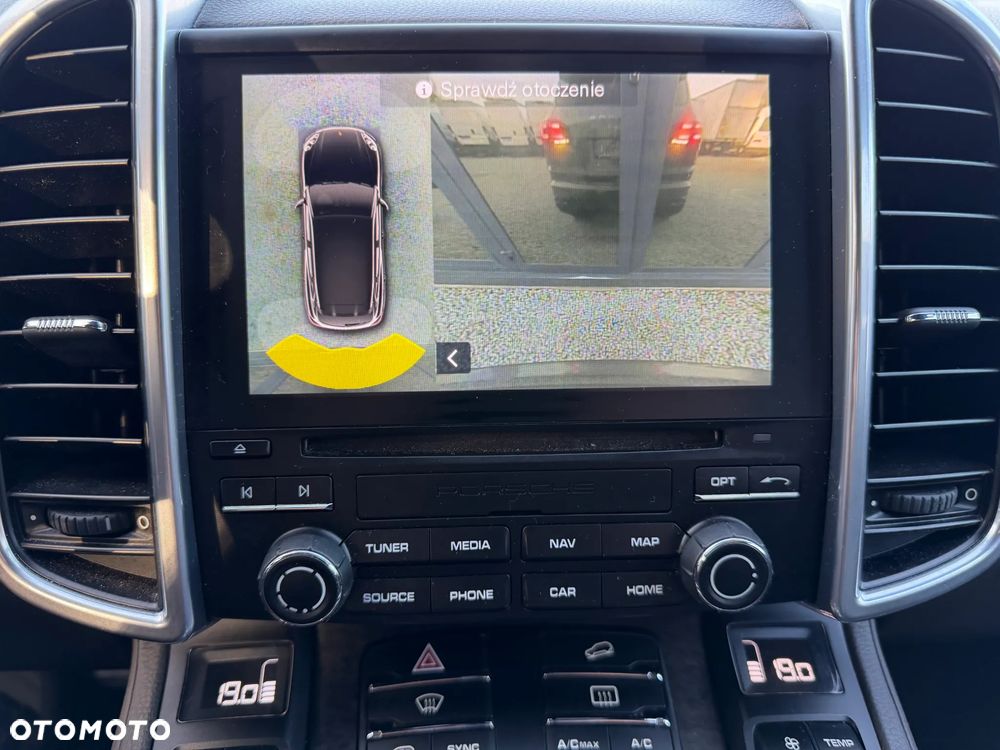 Porsche Cayenne S Tiptronic S - 14