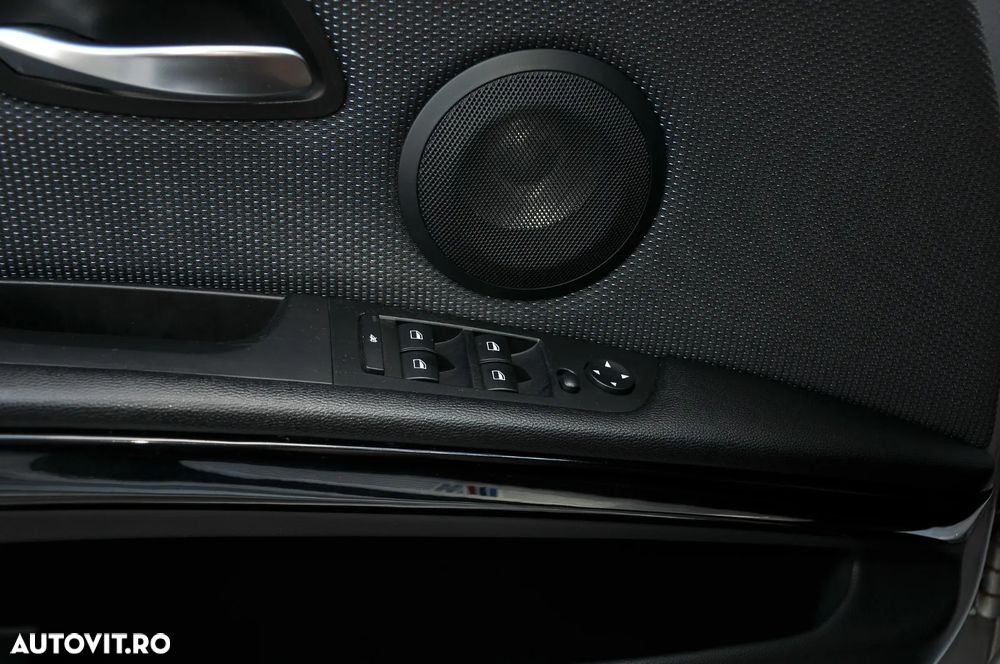 BMW Seria 3 335i Aut. - 12