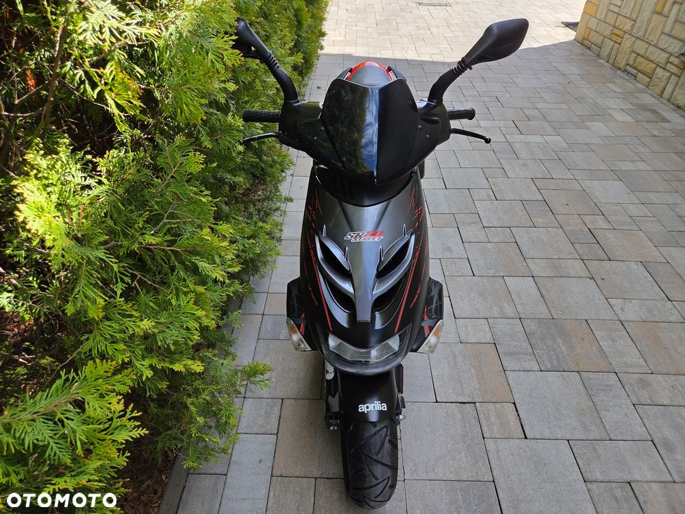 Aprilia SR - 9