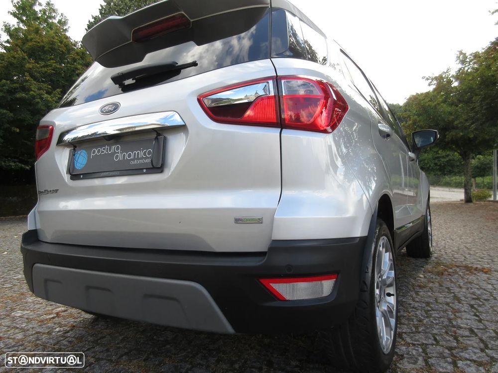 Ford EcoSport - 19