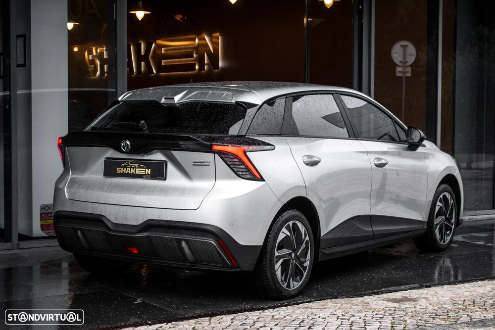 MG MG4 4 Standard - 4