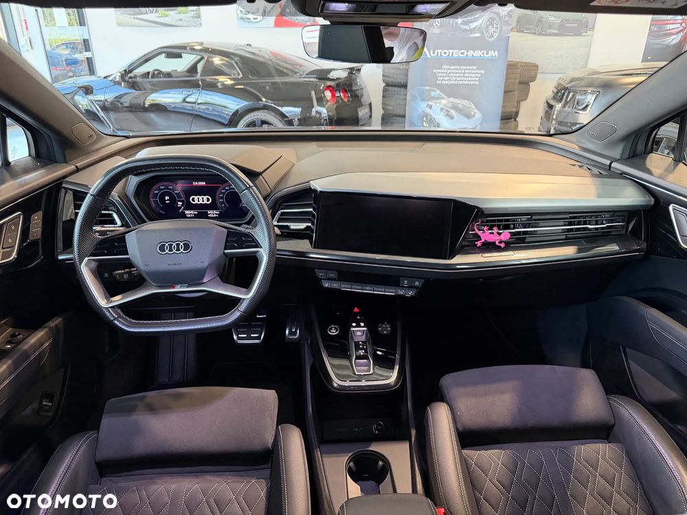 Audi Q4 e-tron 50 77kWh Quattro S Line - 34