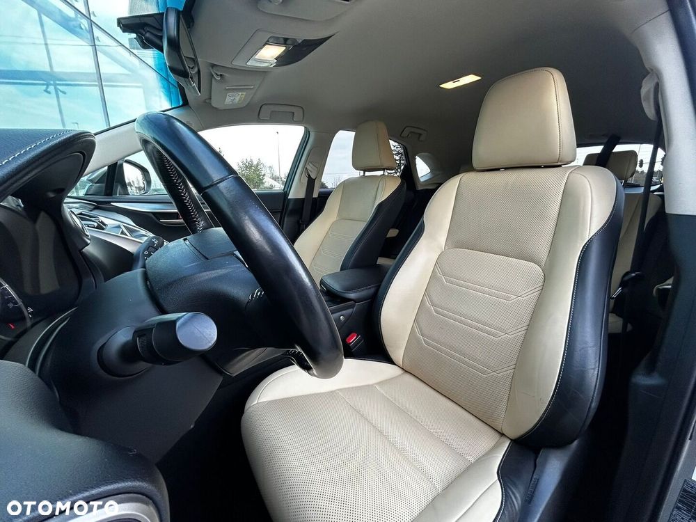 Lexus NX 300h Comfort AWD - 14