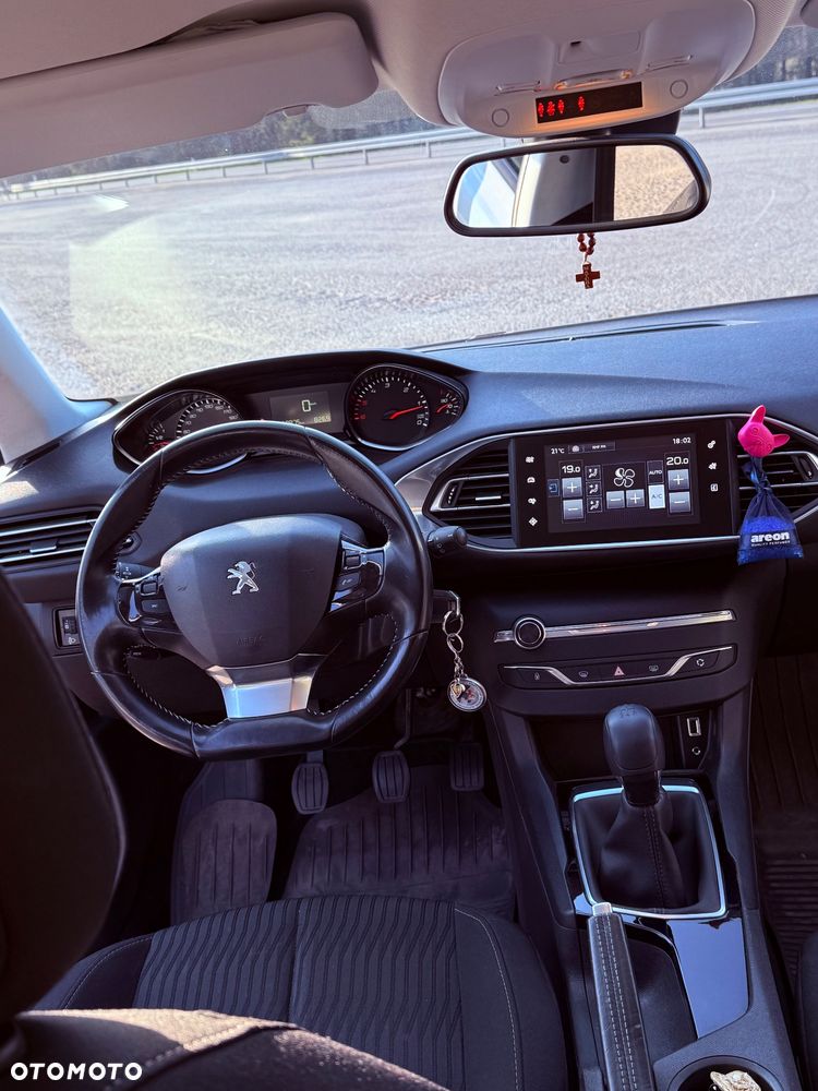 Peugeot 308 1.6 BlueHDi Active S&S - 14