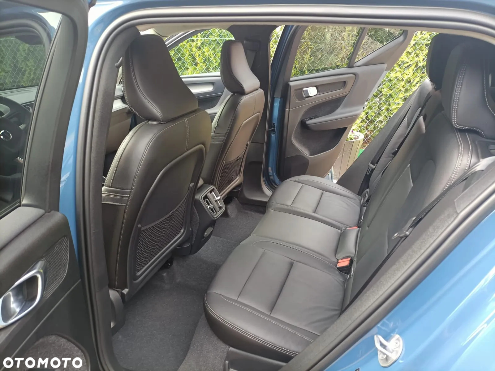 Volvo XC 40 B5 AWD Ultimate Dark - 8