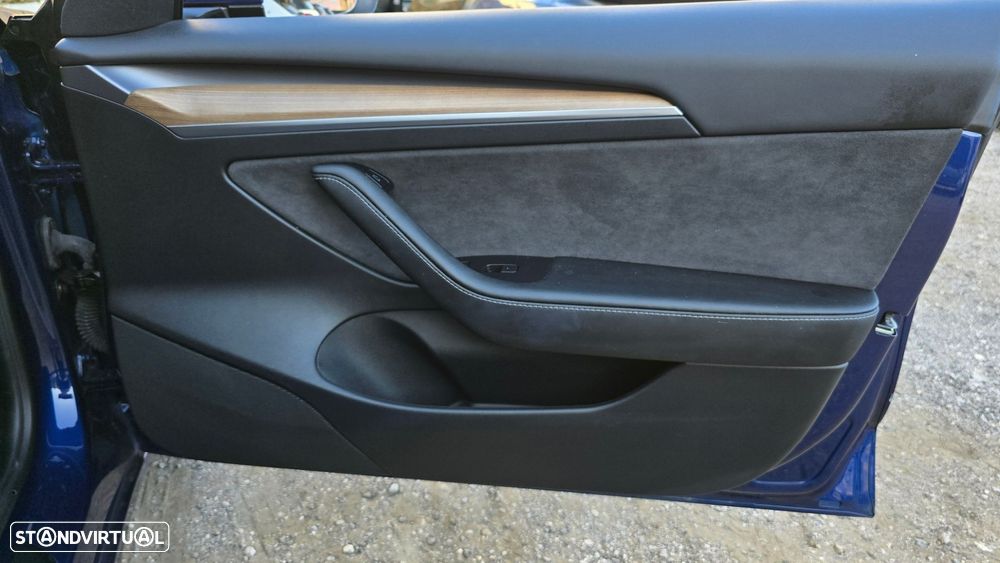 Tesla Model 3 Long Range AWD Dual Motor - 50